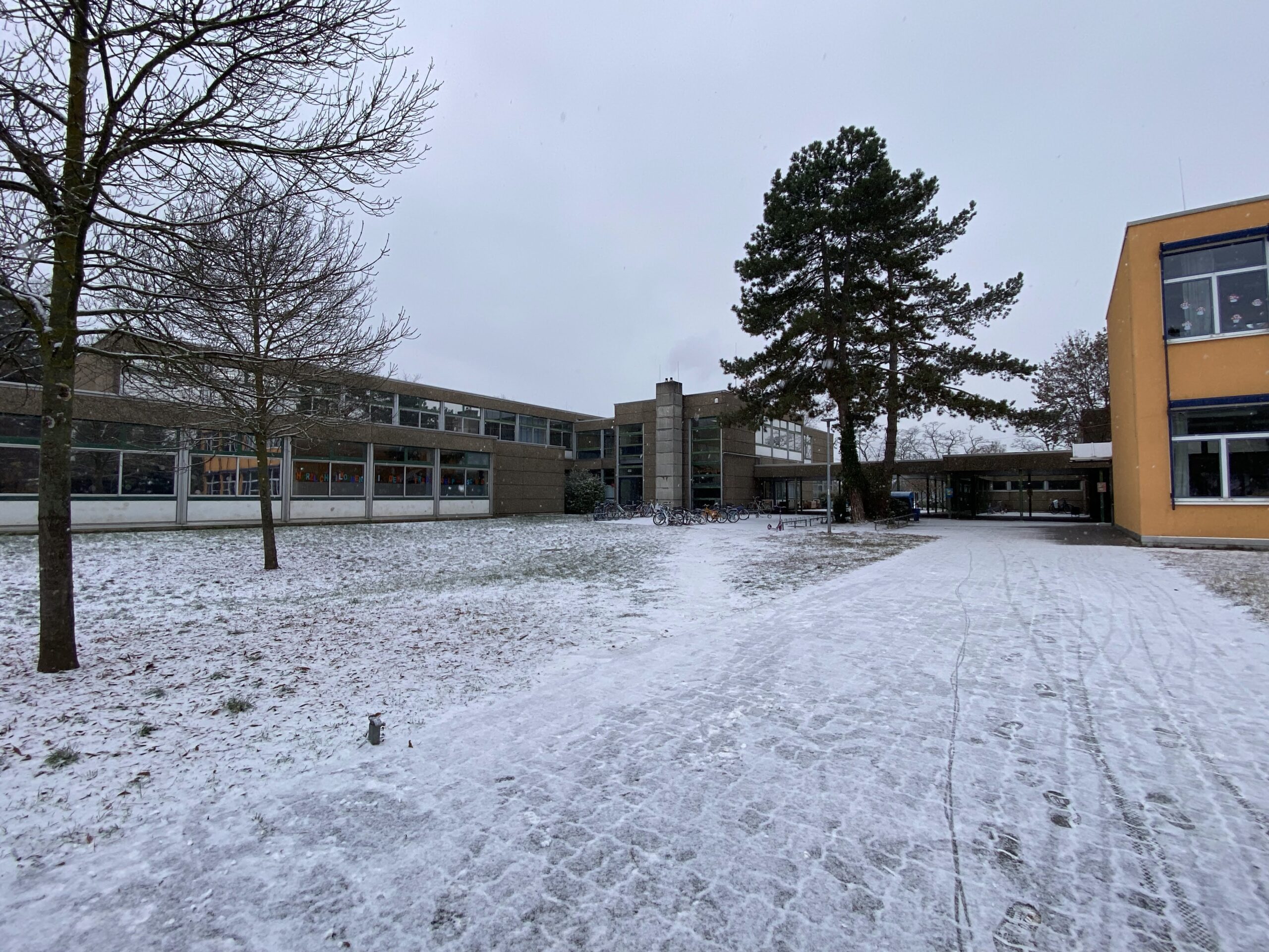 Alfred-Delp-Schule_Winter